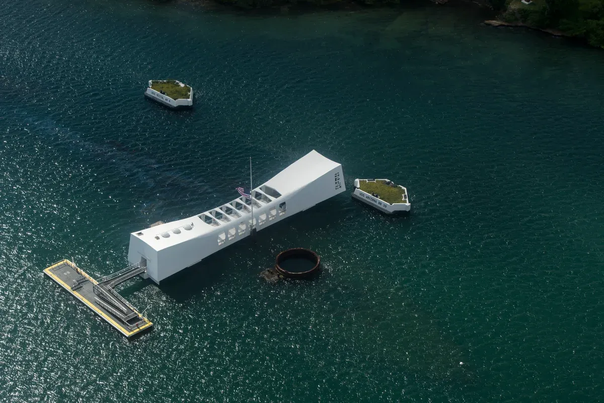 USS Arizona Memorial from above, a stop on Pearl Harbor tours from Honolulu by coach